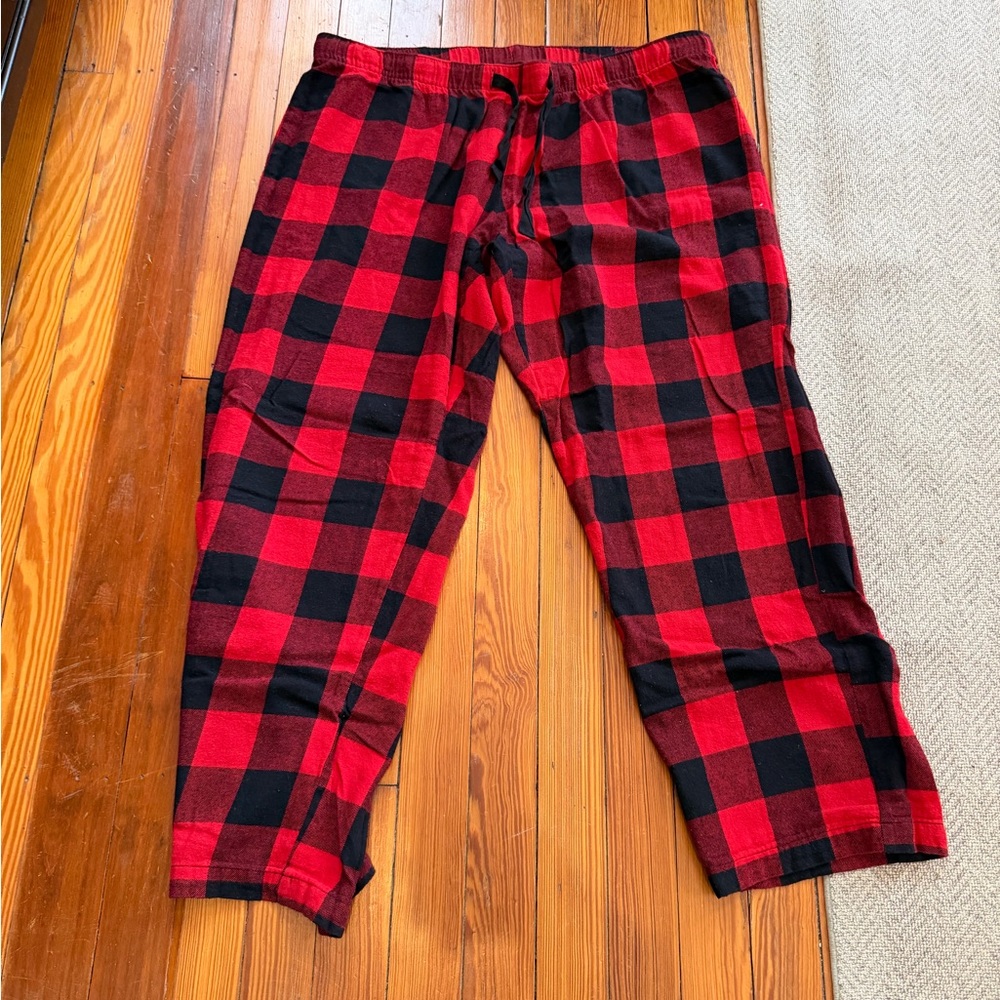Old Navy Red and Black Plaid Flannel Lounge Pants